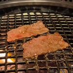 黒毛和牛カルビ(味樹園 栄店)