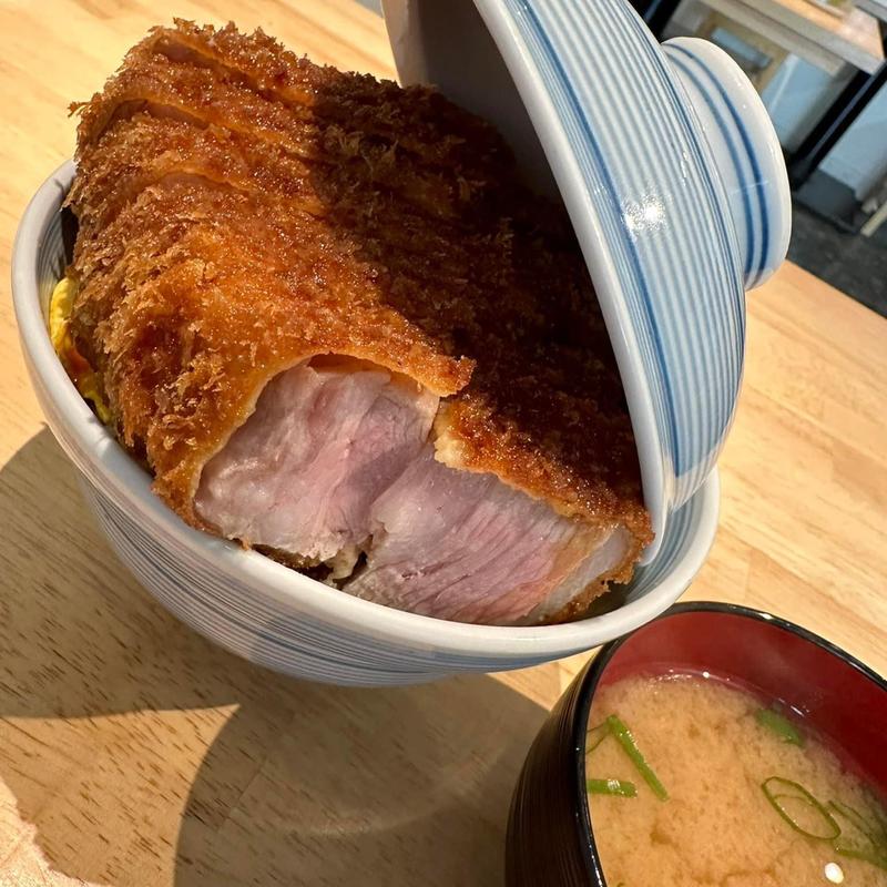 特上 ご飯大盛り(とんかつ丸七 熱海店)