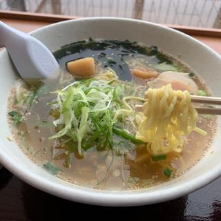 オホーツク星貝柱塩ラーメン