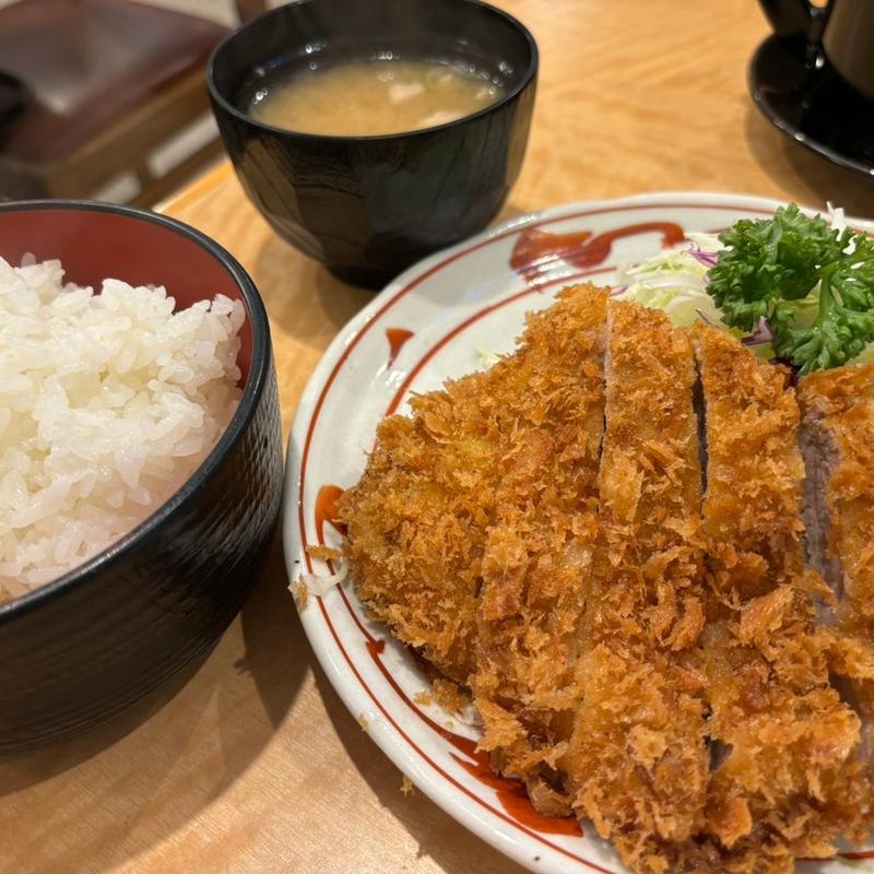 ヒレかつランチ(とんかつ にいむら 西新宿店)