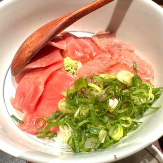 ネギトロ&漬け丼(圓 弁柄)