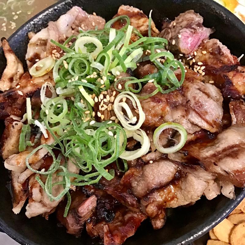 超劇場丼稀(肉丼専門店 岩屋肉劇場)