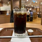 アイスコーヒー(M)(カフェ・ド・クリエ 名古屋三井ビルディング北館店)