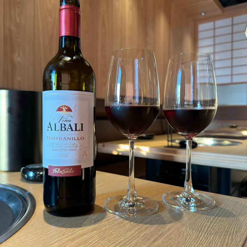 ヴィーニャ・アルパリ・テンプラニーリョ(仙台牛と牛たん 肉のいとう 名駅三丁目店)