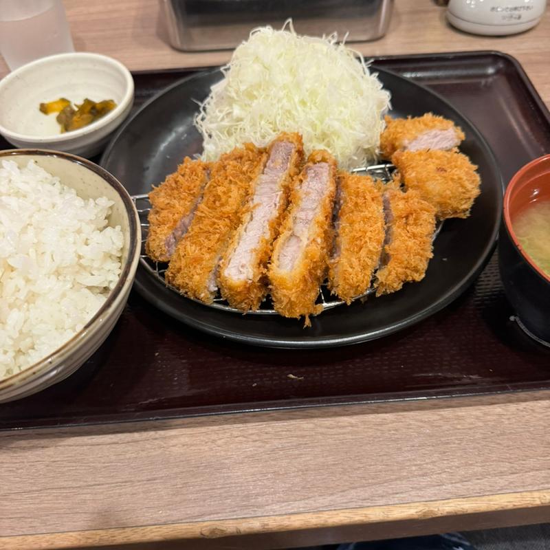 極みリブロースかつ＆ヒレかつ定食(坂井精肉店 イオンモール八千代緑が丘店)