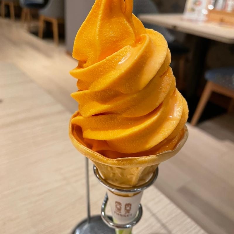 夕張メロンソフト(王様の食卓)