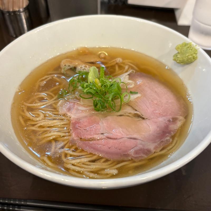 鯵煮干しの塩ラーメン(町田汁場 しおらーめん進化 町田駅前店 )