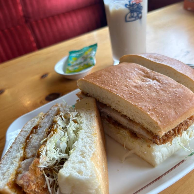 カツカリーパン(コメダ珈琲店 松阪殿町店 )