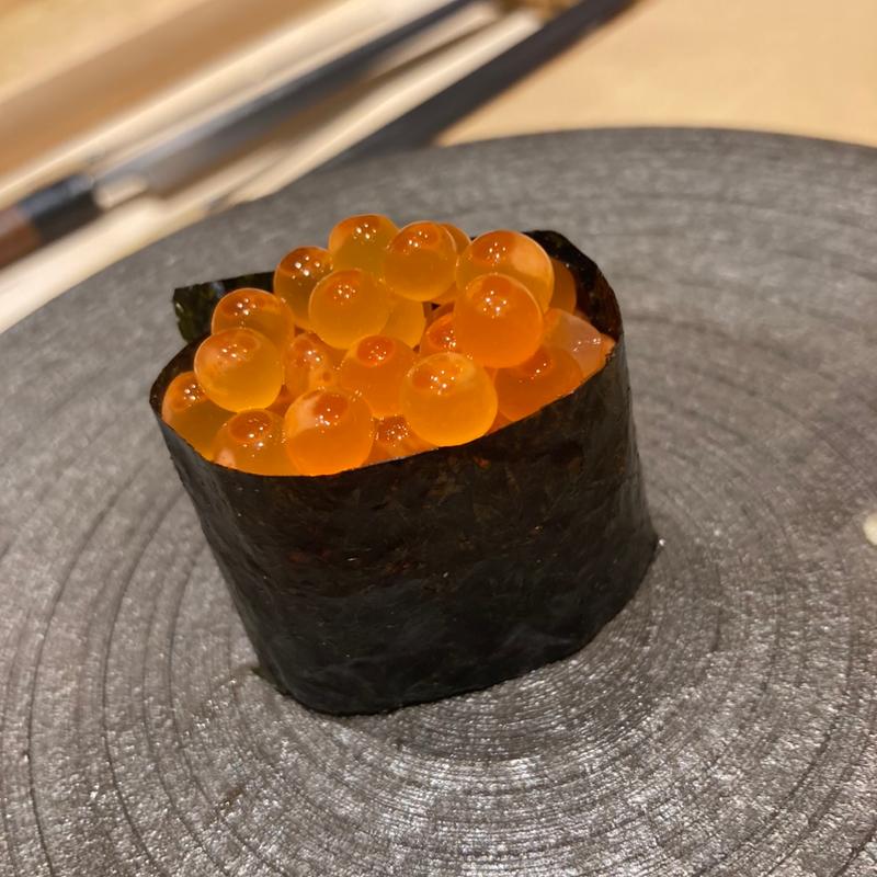 イクラ(すし奏)