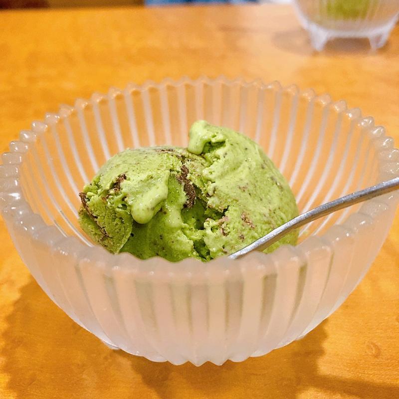 チョコと抹茶とピスタチオペーストのアイス(典座)