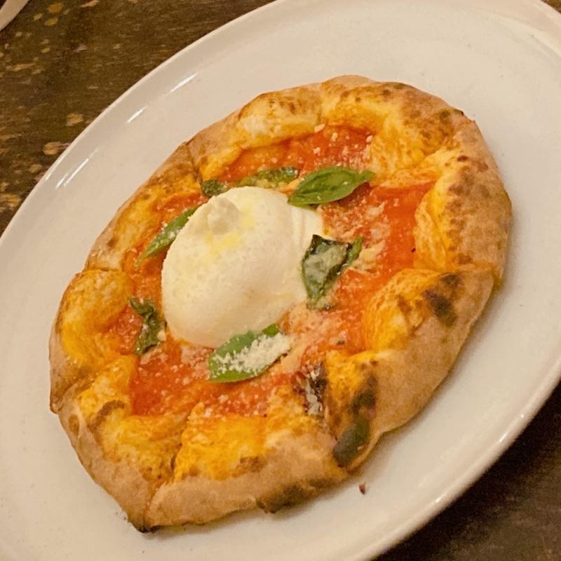 ビスマルク(Trattoria pizzeria la Viola ・トラットリア ピッツェリア ラ ヴィオラ)