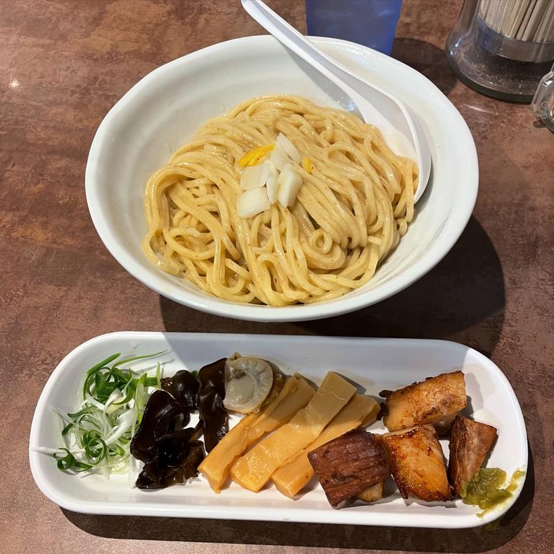 ホタテ油そば(NOODLE VOICE)