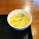 チャーハンスープ(和平飯店)