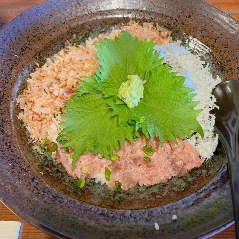 ネギトロわさび丼(ぼら納屋 （ぼらなや）)