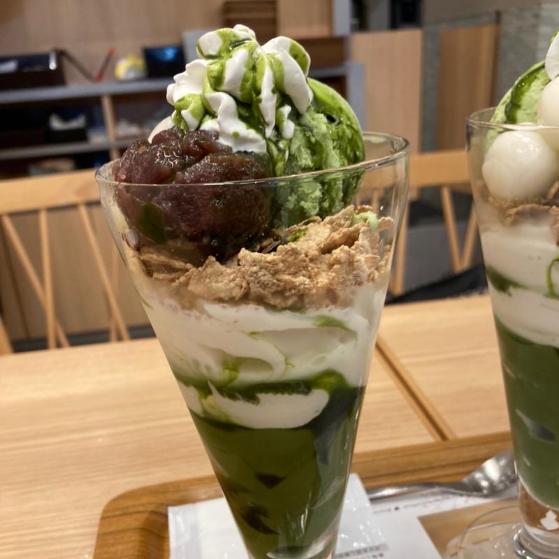 抹茶白玉パフェ(nana’s green tea ウィング上大岡店)