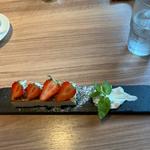 マスカルポーネとイチゴのカタラーナ