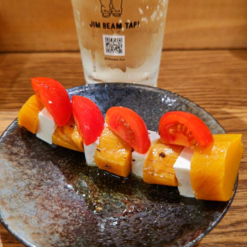 たくあんとクリームチーズ、トマト(御成横丁(だしとスパイス、ときどきヴィーガン))