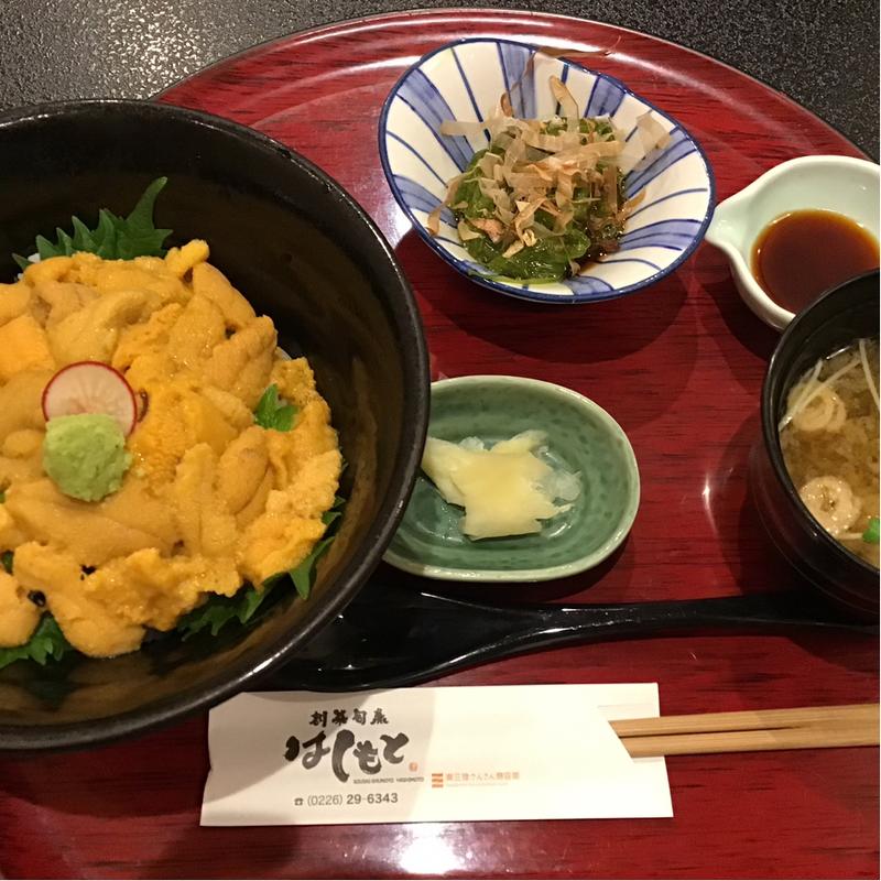 キラキラうに丼(創菜旬魚 はしもと 南三陸さんさん商店街)