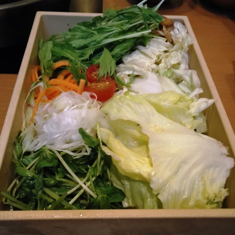 「夕採れレタス」の野菜盛り(しゃぶしゃぶ温野菜 京急川崎駅前店 )