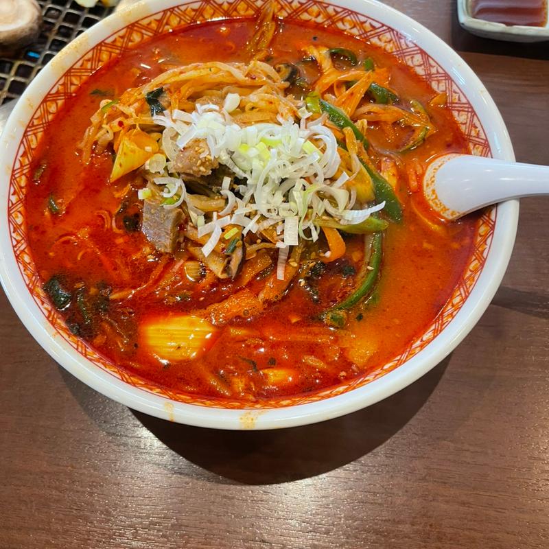 カルビスープラーメン(焼肉・冷麺 三千里 雫石店)