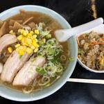 みそラーメン　半ちゃん