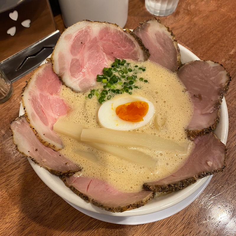 豚CHIKIしょうゆチャーシューメン(ラーメン家 みつ葉 the second)