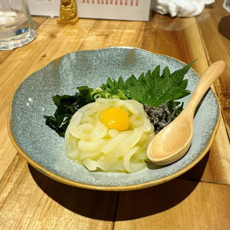 イカ刺し塩レモンユッケ(Akichi)