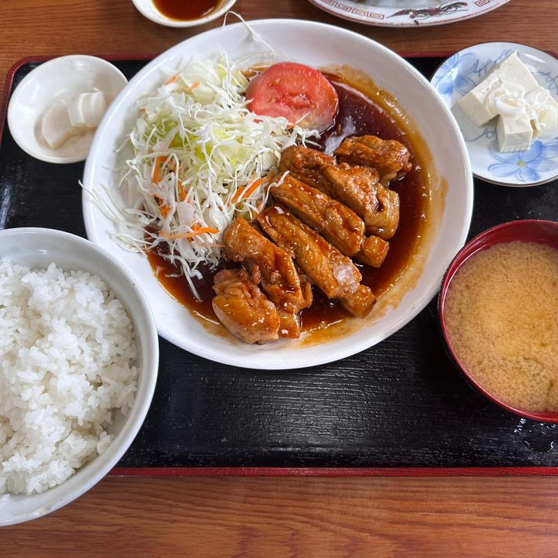 ポークソテー定食(下出羽 内山屋)