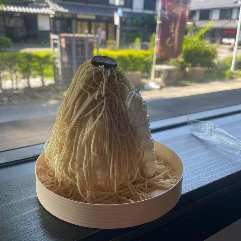 モンブランソフト黄金(栗りん 彦根店)