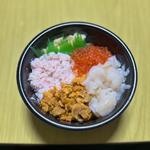 海の宝石丼(味わい創作 魚丼 仙台長町店)