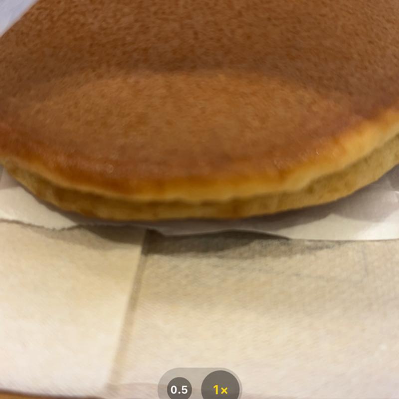 餅どら焼き(ザ・ベーカリー＆ペイストリー)