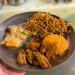 土手煮、クリームコロッケ、中華飯、焼きそば