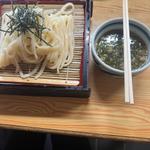 ざるうどん中(手打ち釜揚うどん ふぅふー亭 湯里店)