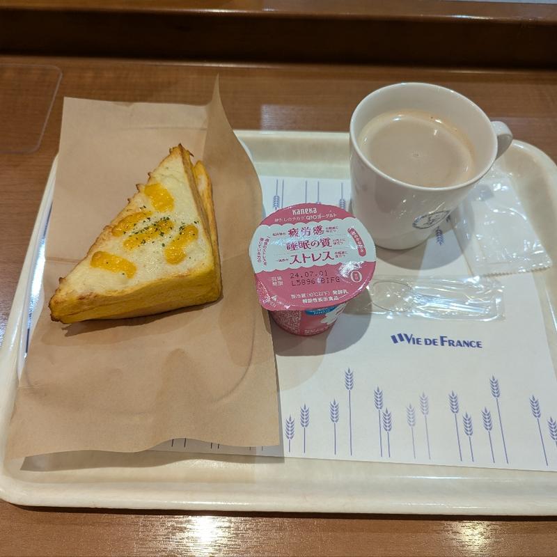 モーニング カプチーノ(ヴィドフランス 長岡店 （VIE DE FRANCE）)