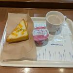 モーニング カプチーノ(ヴィドフランス 長岡店 （VIE DE FRANCE）)