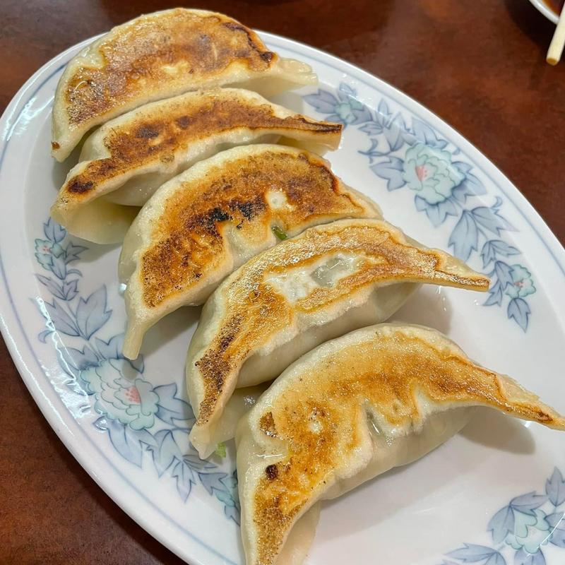 餃子(珍来 新三郷店)