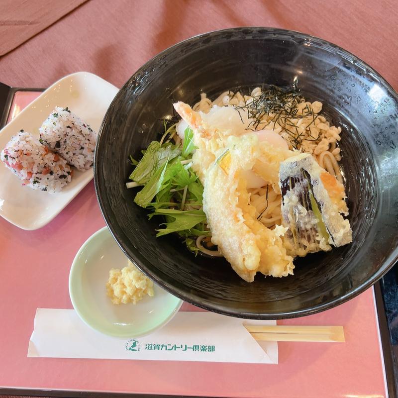 冷やし天婦羅うどん(滋賀カントリー倶楽部レストラン )