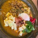 あいがけカレー(旬香唐 （しゅんかとう）)