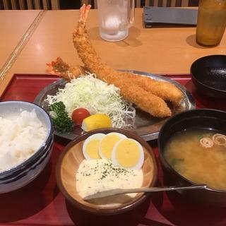 エビふりゃー定食(海老どて食堂エスカ店)