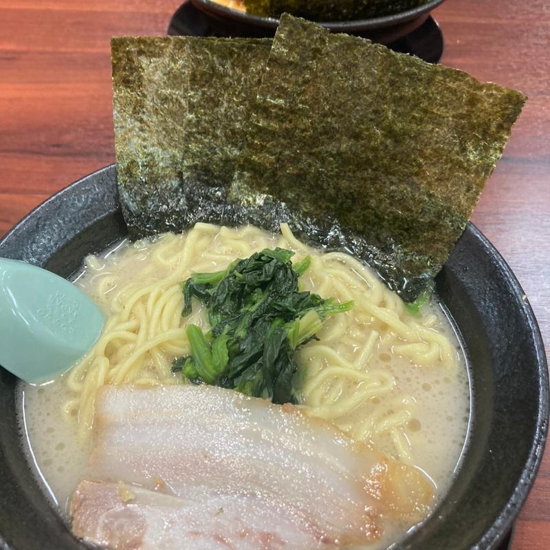 (濃厚家系ラーメン ぼんち家)