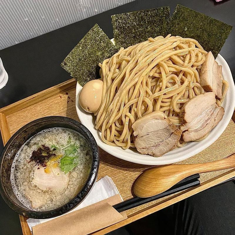 塩つけ麺 特盛(2玉)520g チャーシュー 味玉(つけ麺KOZARU)