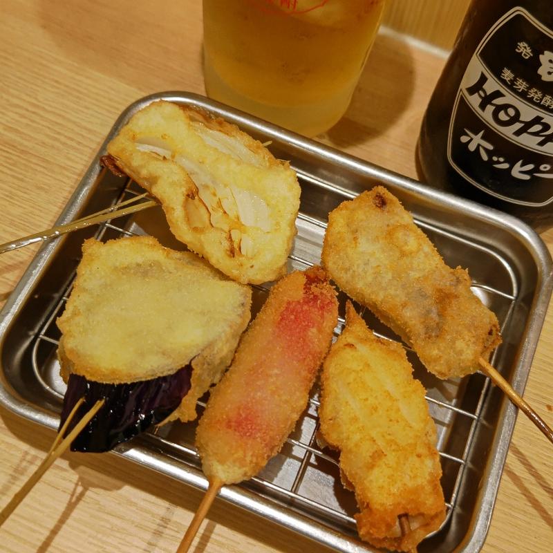 串カツ五本セット(串かつとお酒 でんがな 桜木町店)