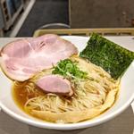 冷やし淡麗醤油らーめん(淡麗拉麺 己巳 （つちのとみ）)