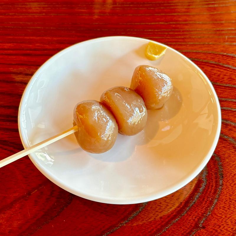 山形名物玉こんにゃく(一本)(中華そば Kobi)