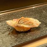 たかべ(廻転鮨 銀座おのでら 息子渋谷店)