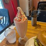 STRAWBERRY MILKSHAKE