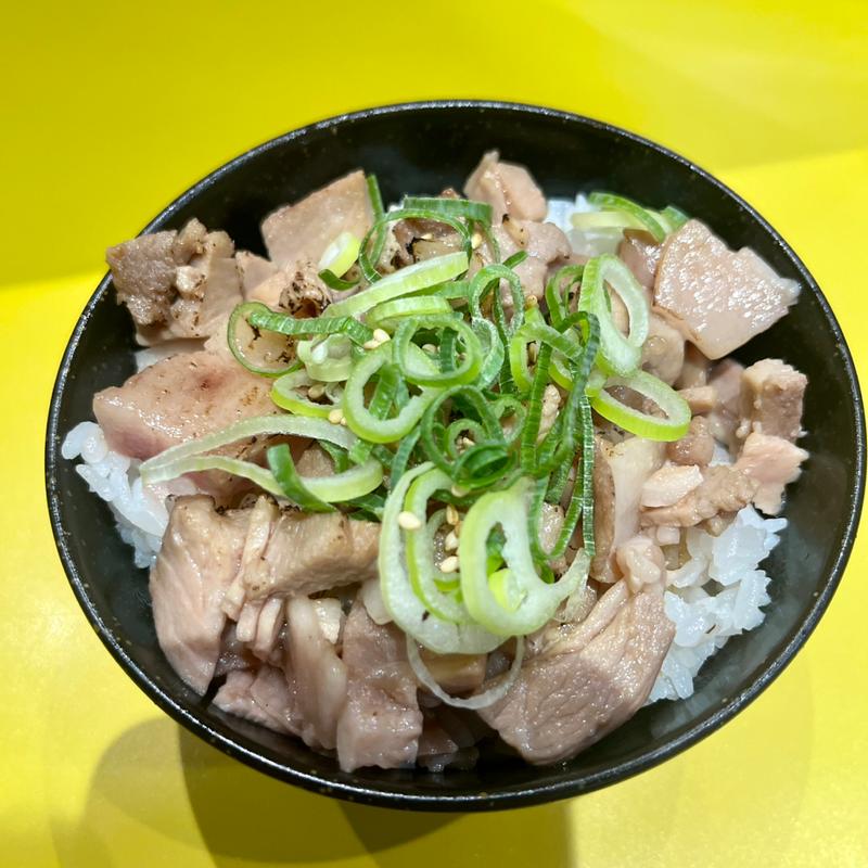 豚丼(肉と麺と)