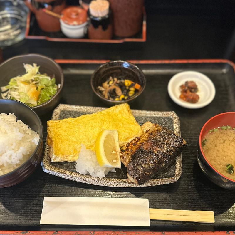 塩サバとだしまき定食(炭火焼鳥トリトモ)