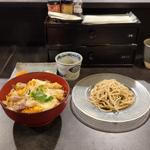 河内鴨の親子どんぶりとおそば(藤乃 )