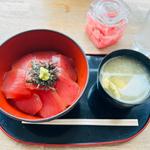 まぐろ丼(ぱくぱく亭 )